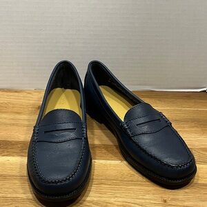 G.H. Bass Weejuns Navy Blue Leather Kathleen Penny Loafers Women’s 9M - NWOT